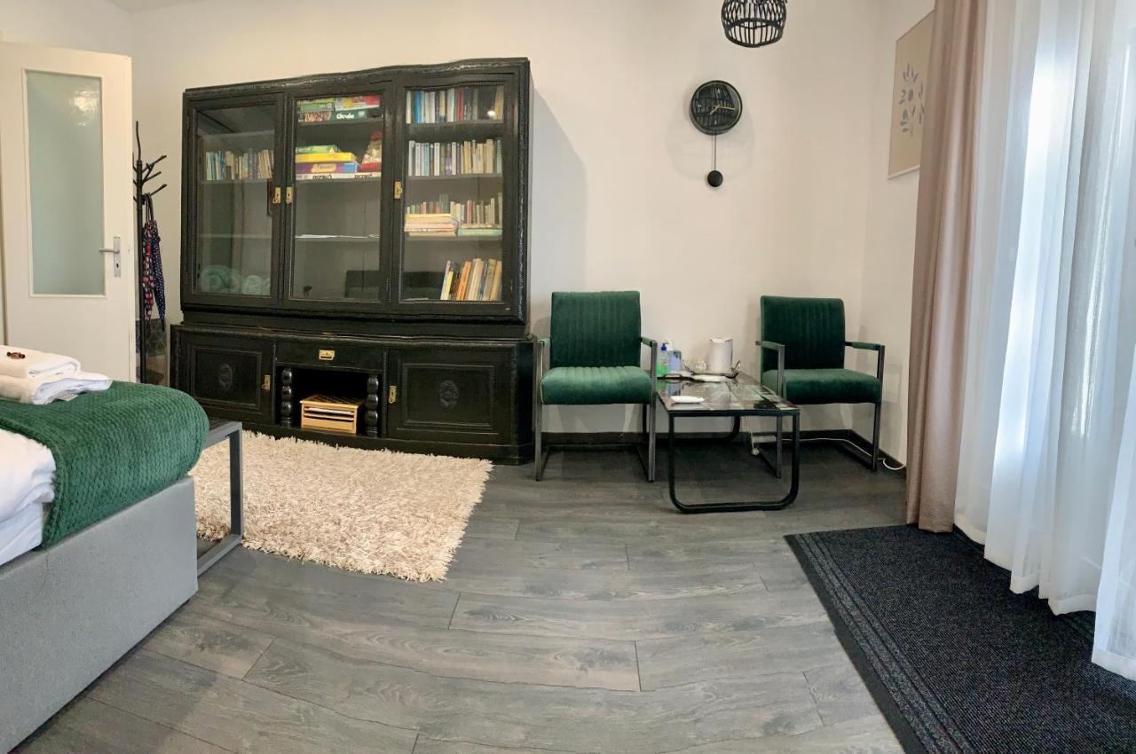 Dimora Apartman Ντέμπρετσεν Εξωτερικό φωτογραφία